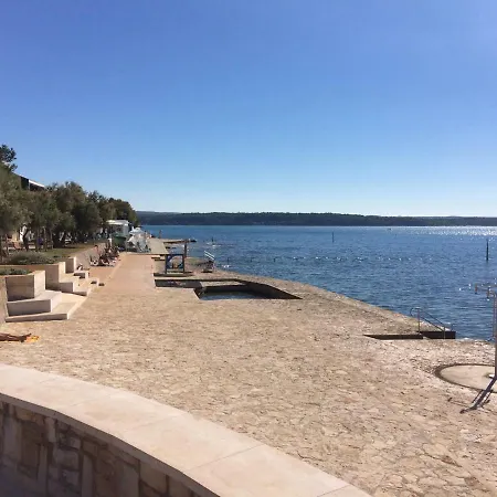 Gio Apartamento Novigrad Istria